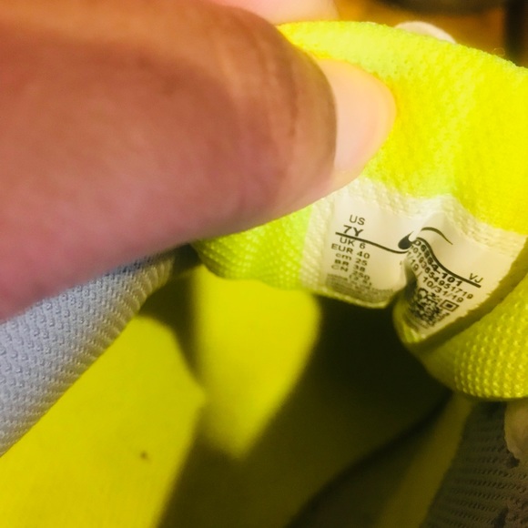 Airmax - Picture 3 of 6